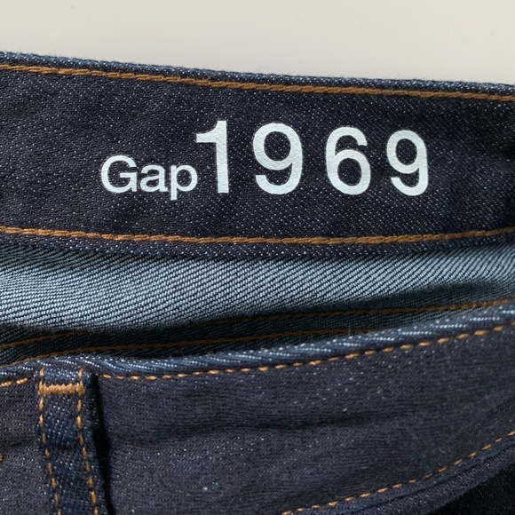 Gap Always Skinny dark wash jeans, size 27r - Picture 4 of 4